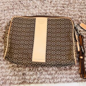 Authentic COACH Signature Canvas/Leather Beige/Brown Large Unisex Pouch/Clutch